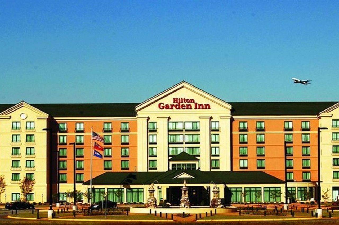 Hilton Garden Inn Atlanta Airport/Millenium Center Екстер'єр фото