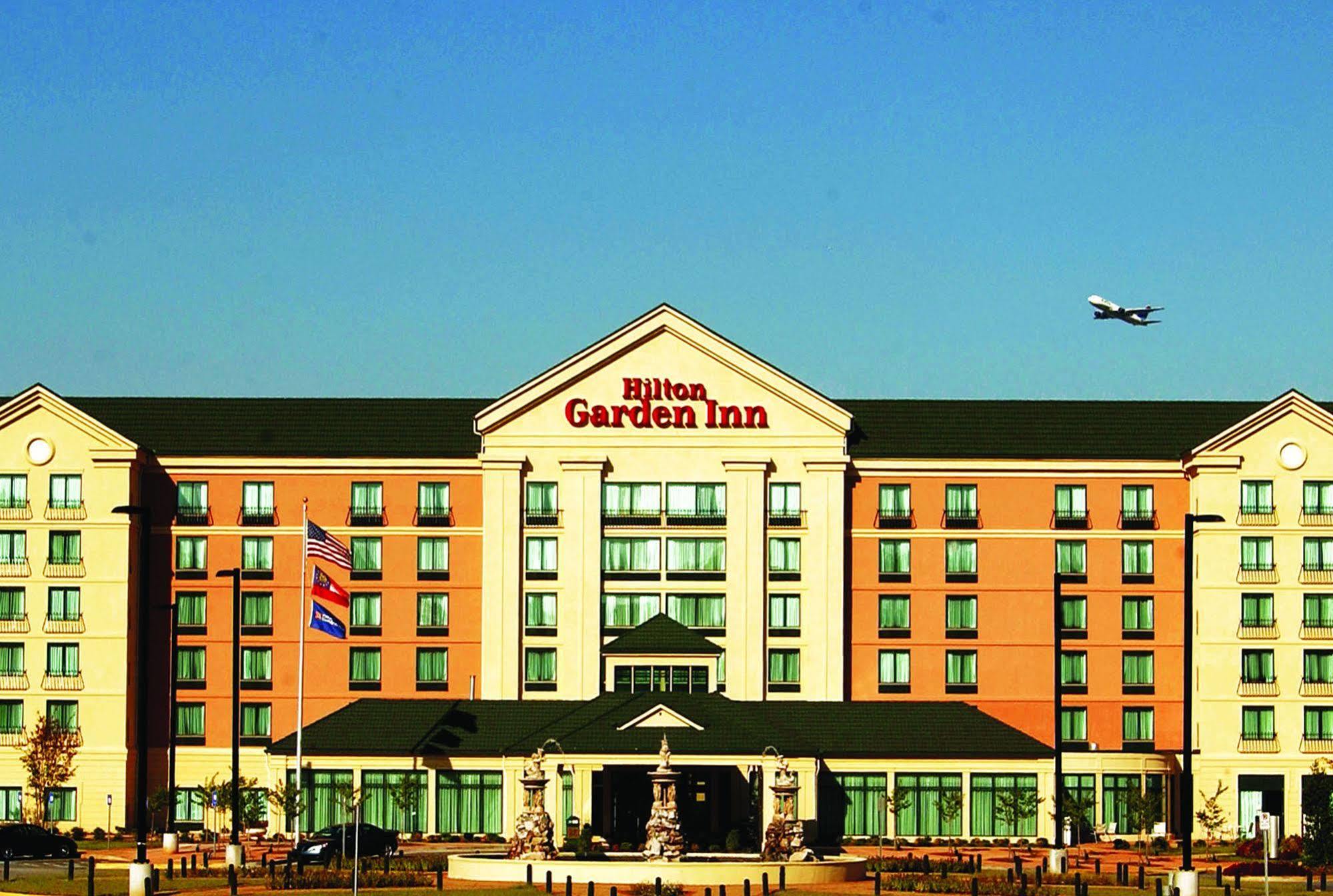 Hilton Garden Inn Atlanta Airport/Millenium Center Екстер'єр фото